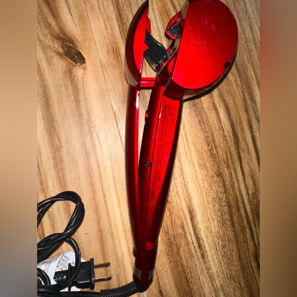 BeLissPRO Red Curl Genius Professional Curl Machine Inner Rotating Barrel
